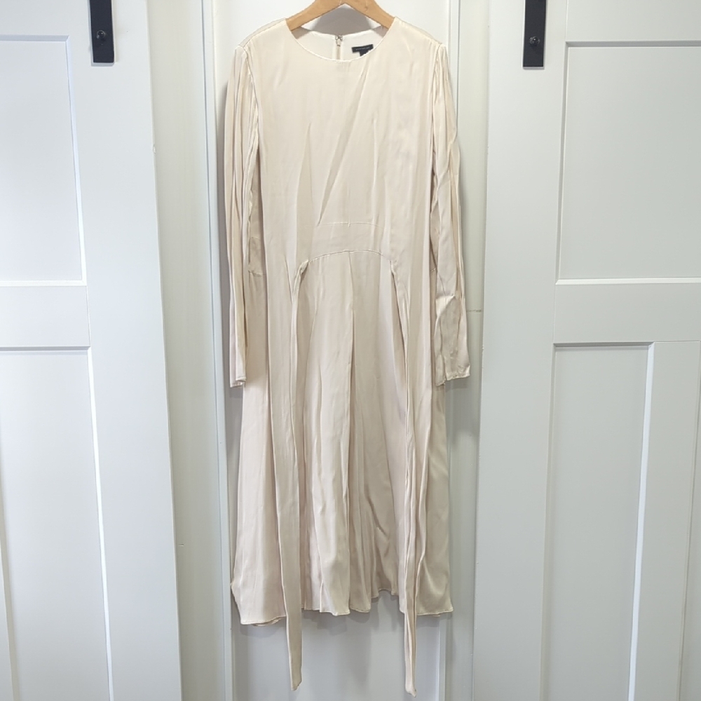 Ann Taylor Cream Long Sleeve Dress with Waist Tie Size 2